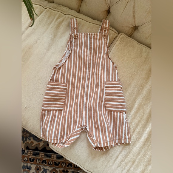 Zara Other - Zara short overalls